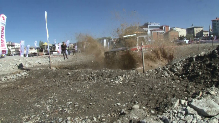 Off-road tutkunları Erzurum’da buluştu